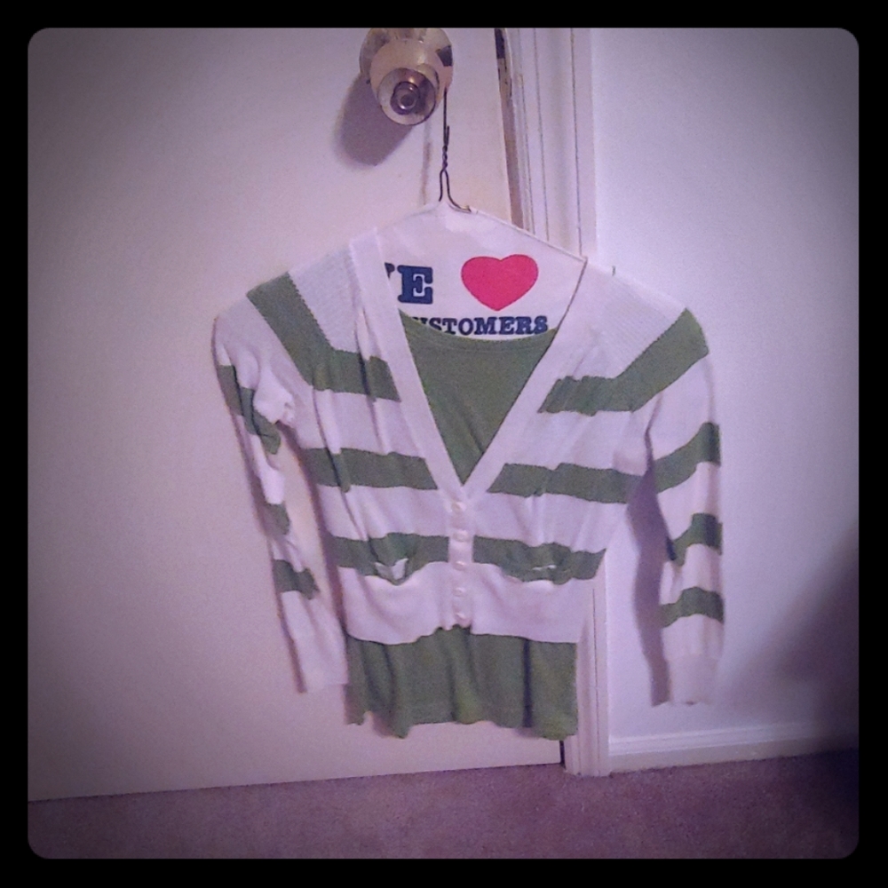 Sweater w/ green t-undershirt as a set